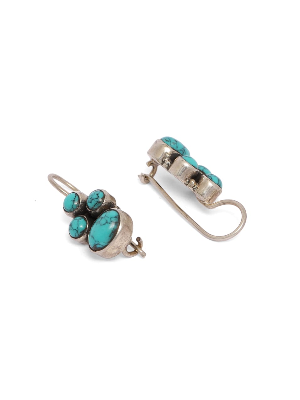 92.5 Sterling Silver Turquoise oval round hook earrings.