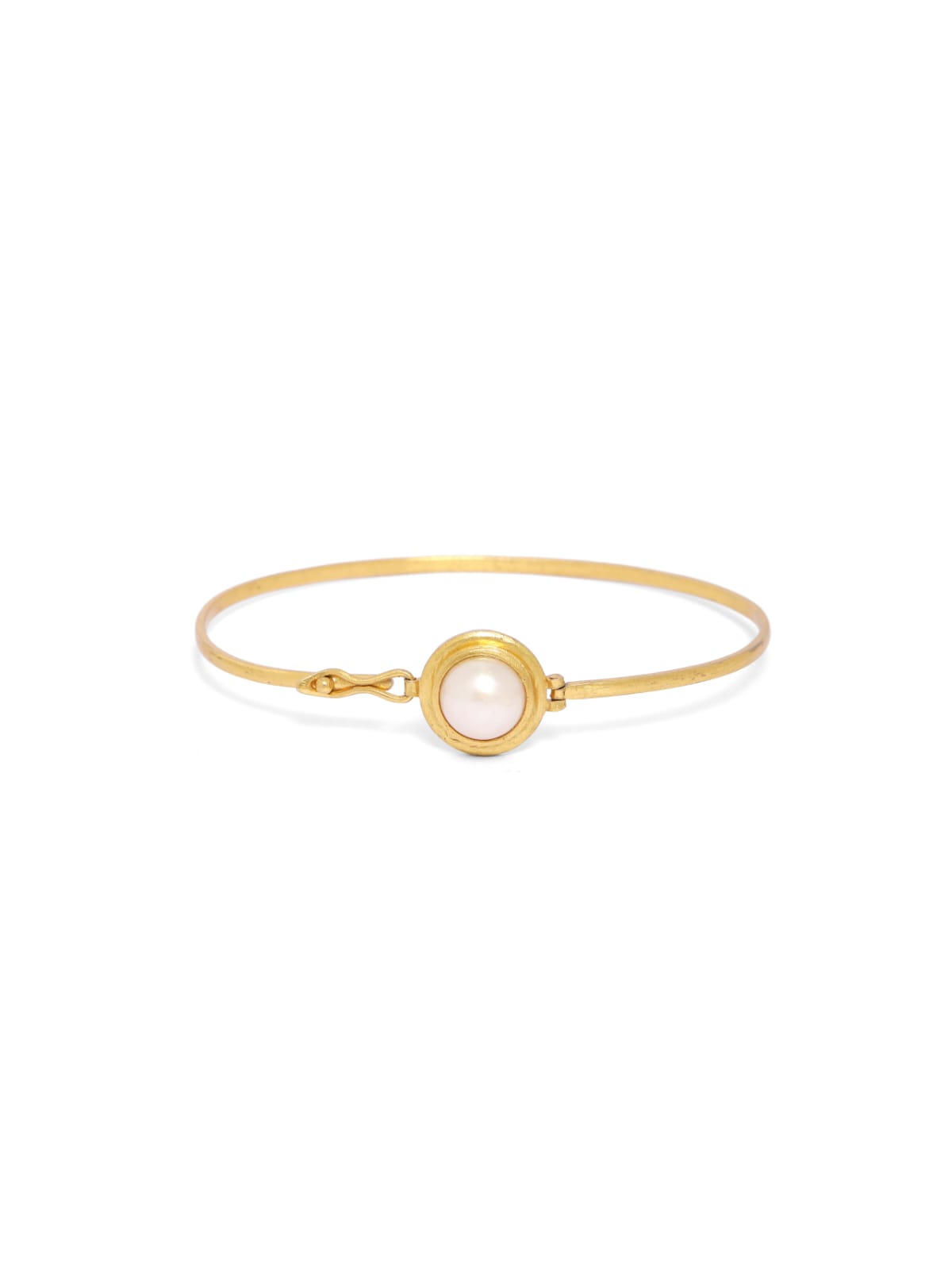Pearl set stacking bracelet in sterling Silver with micron Gold plating.