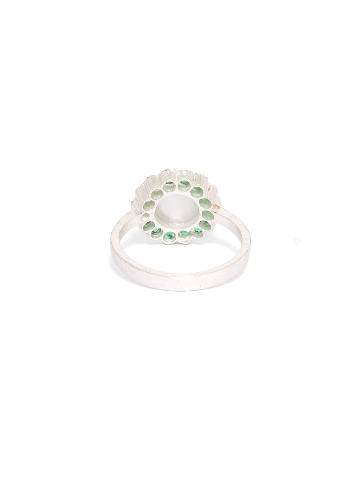 Sterling silver ring with Pearl and green Zirconia.