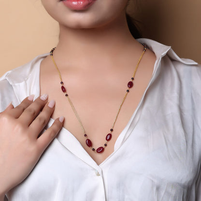 Sterling Silver Gold plated
Chain necklace with red Quartz beads.