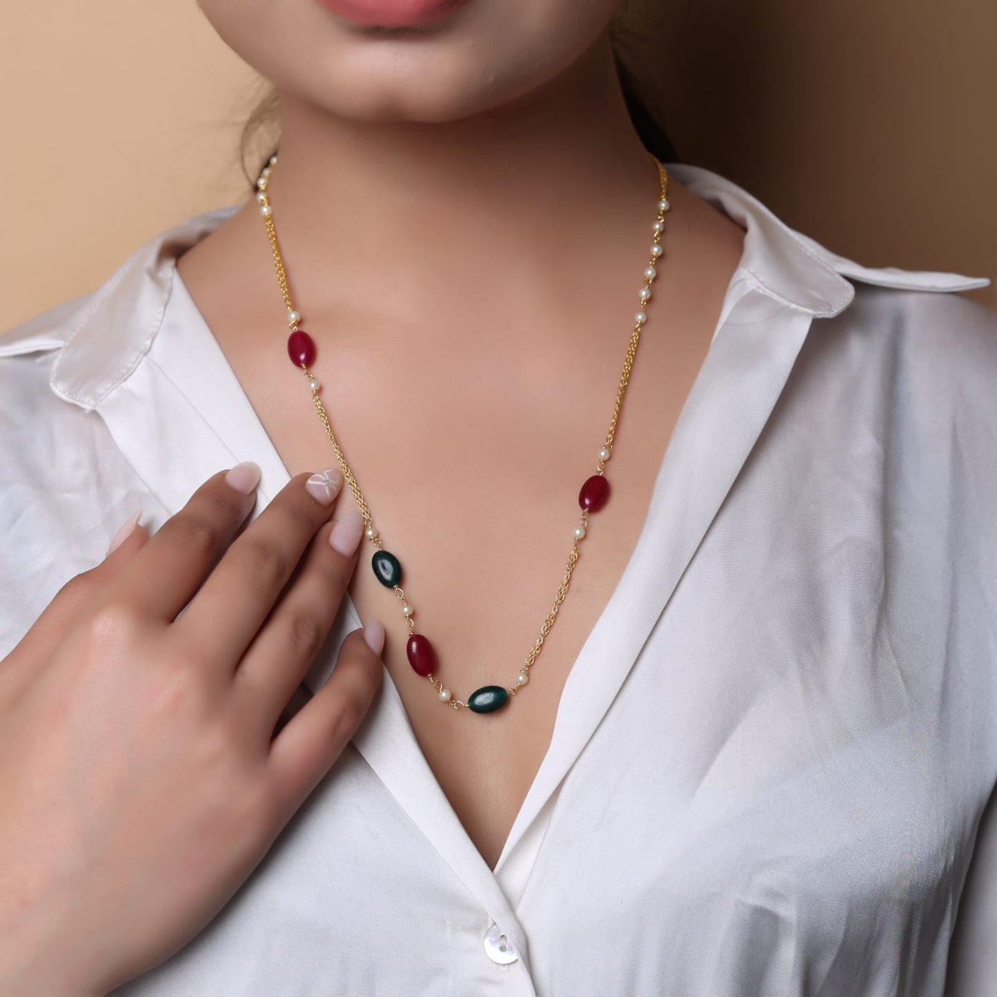 Sterling Silver Gold plated
Ruby Quartz and green Quartz beads necklace chain.