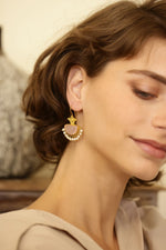 Load image into Gallery viewer, Rose quartz earrings in 92.5 Sterling Silver hammered earrings with rose Quartz and Pearls with Matt Gold plating.
