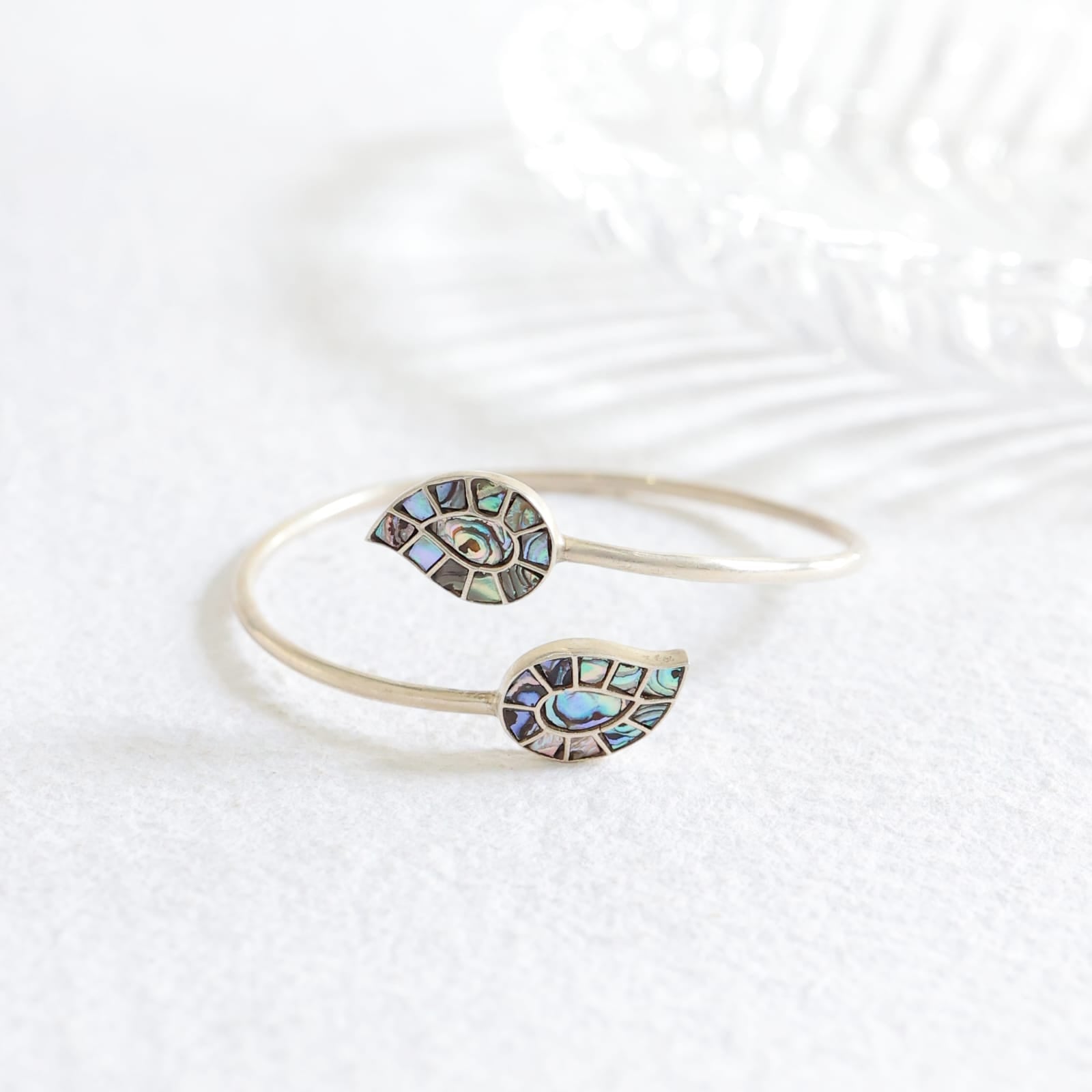 Pashi bracelet in 92.5 Sterling Silver, handcrafted with Mother of Pearls Jadau stone bangle.