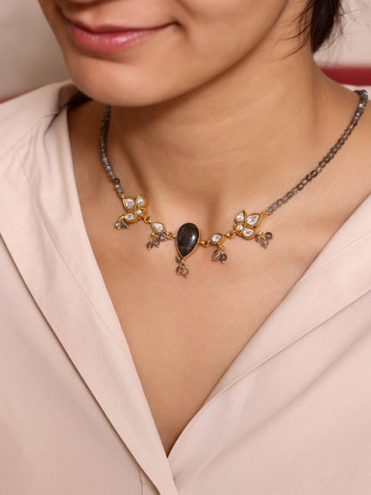 Saara necklace in 92.5 Sterling Silver handcrafted and dipped in 1 micron Gold plating with Jadau-Polki in Labradordorite.