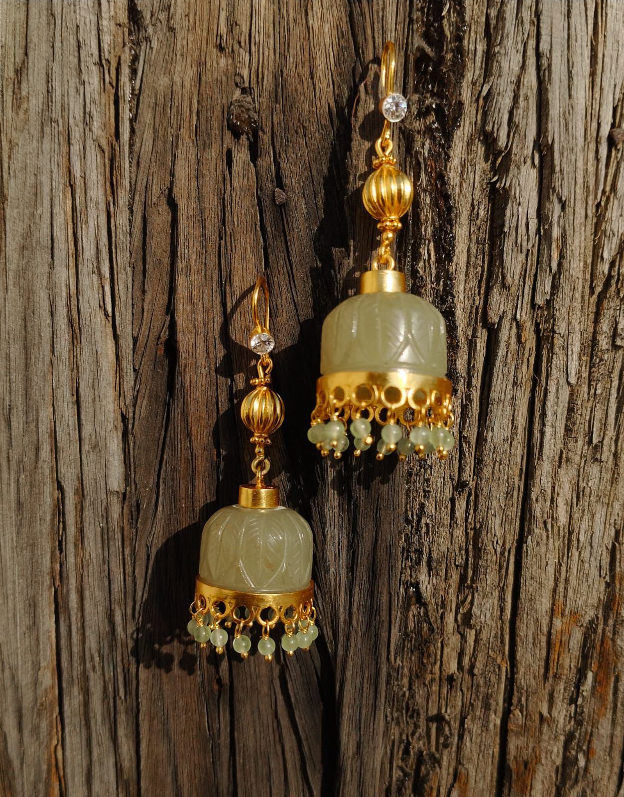 Kamini stone jhumka