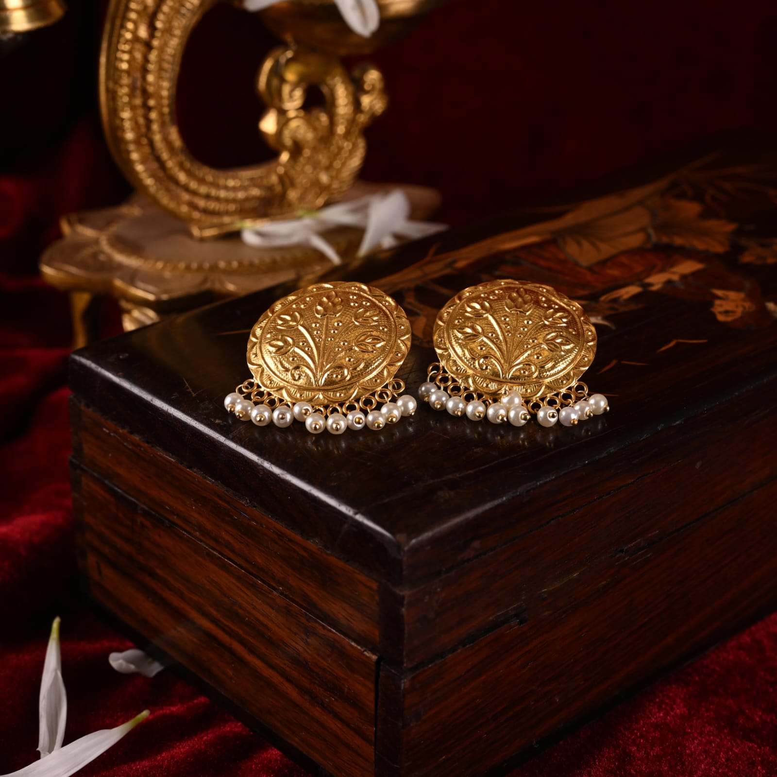 Embossed earrings