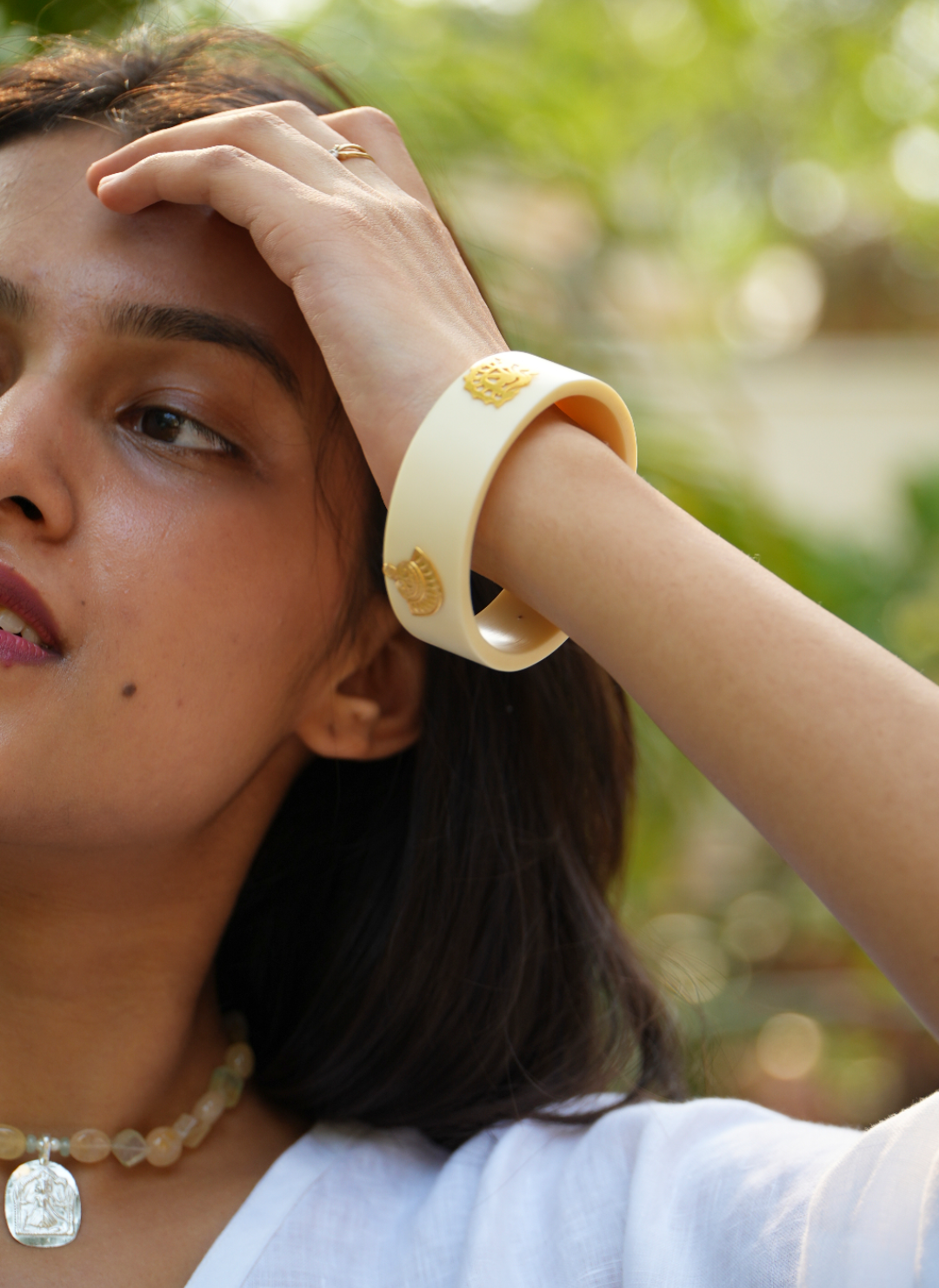 Aanandi bangle