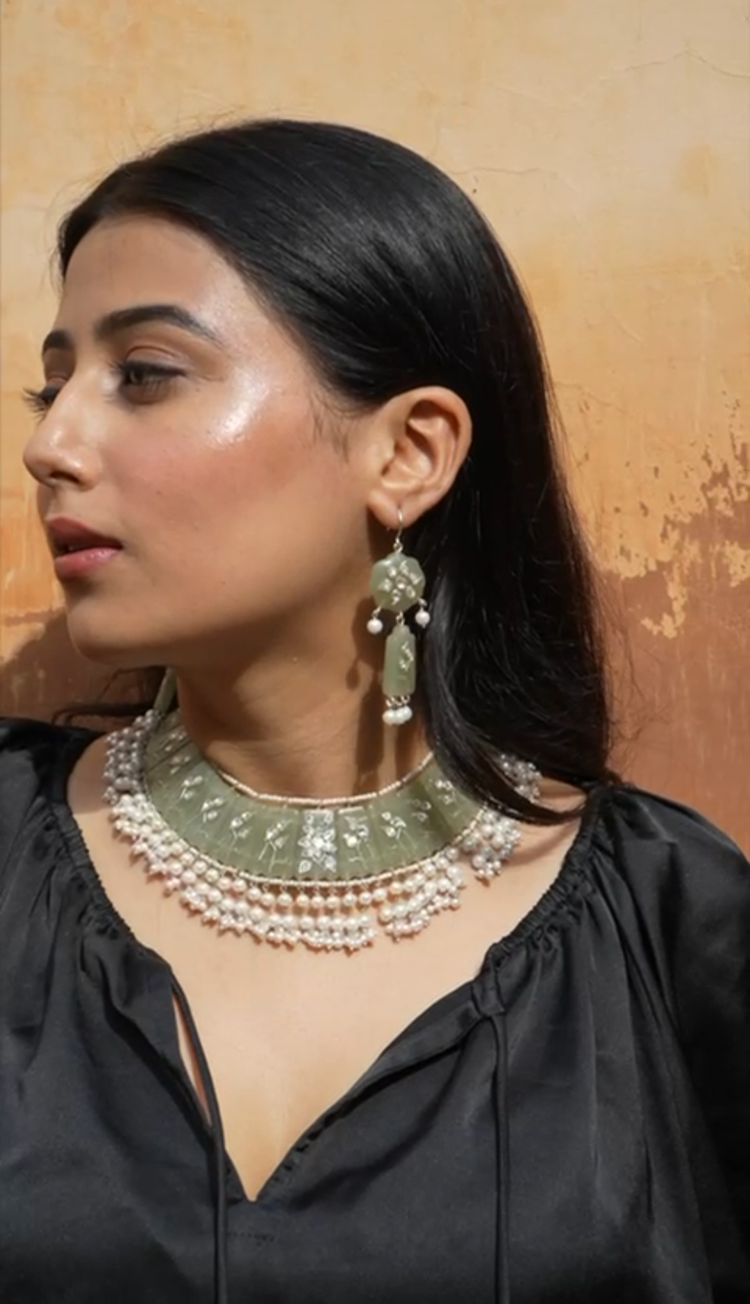 Angoori Choker