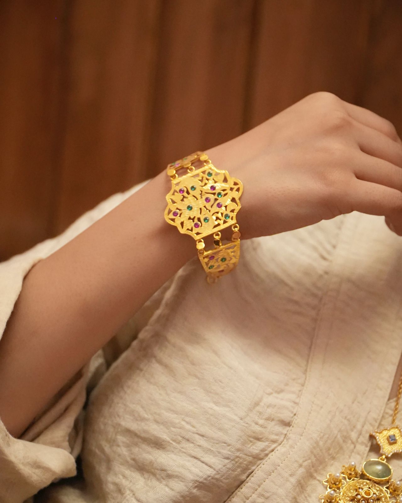 Radhika Bracelet handcrafted