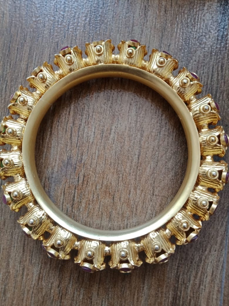 Bangdi Bangle