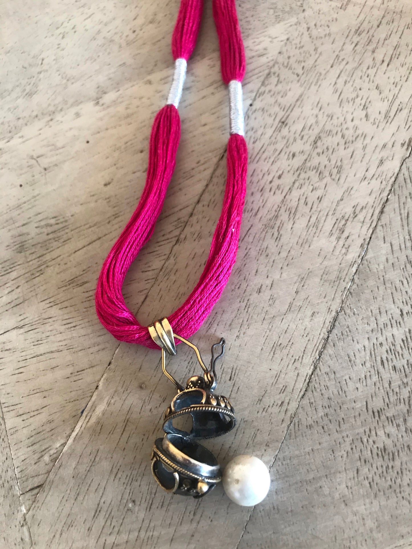 Pearl pendent